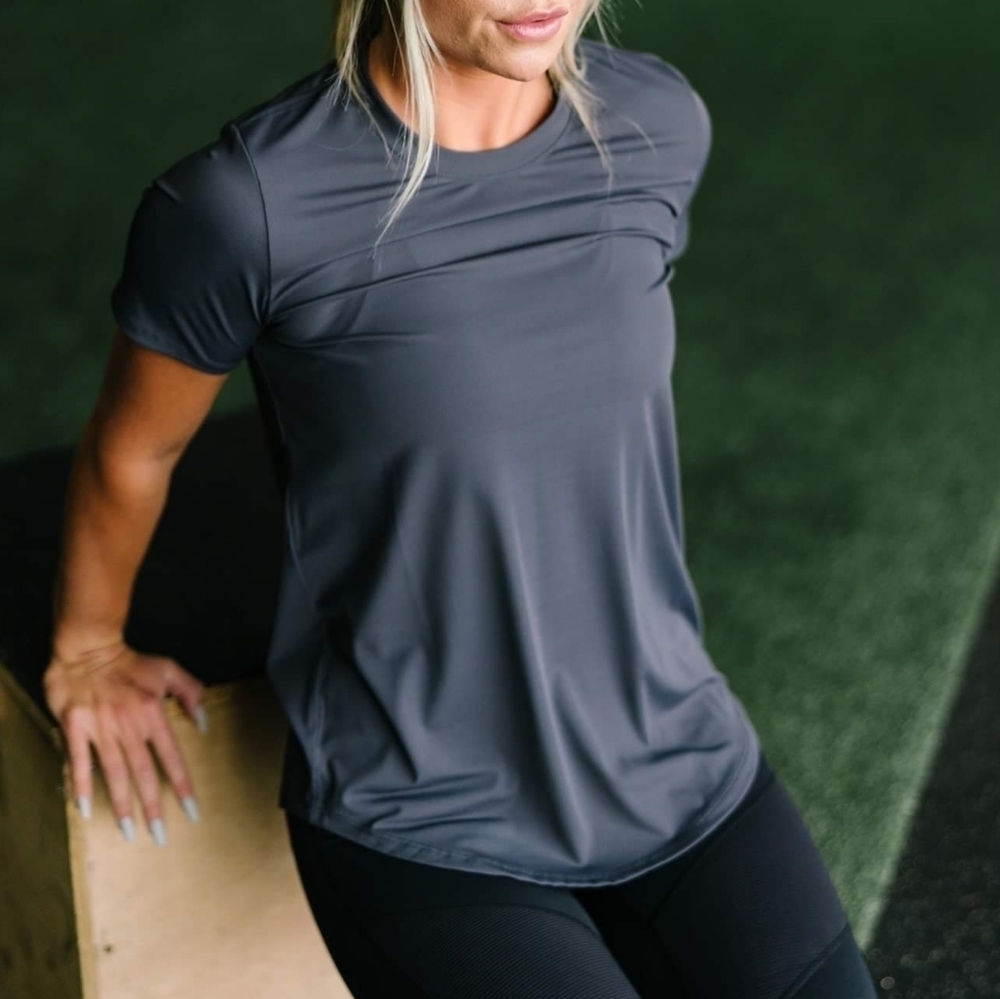 Zyia Active | Primo Ribbed Crewneck T-Shirt in Grey